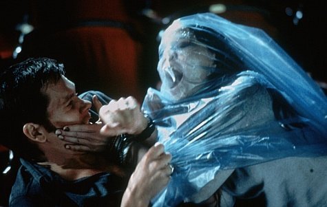 Kevin Bacon in Stir of Echoes