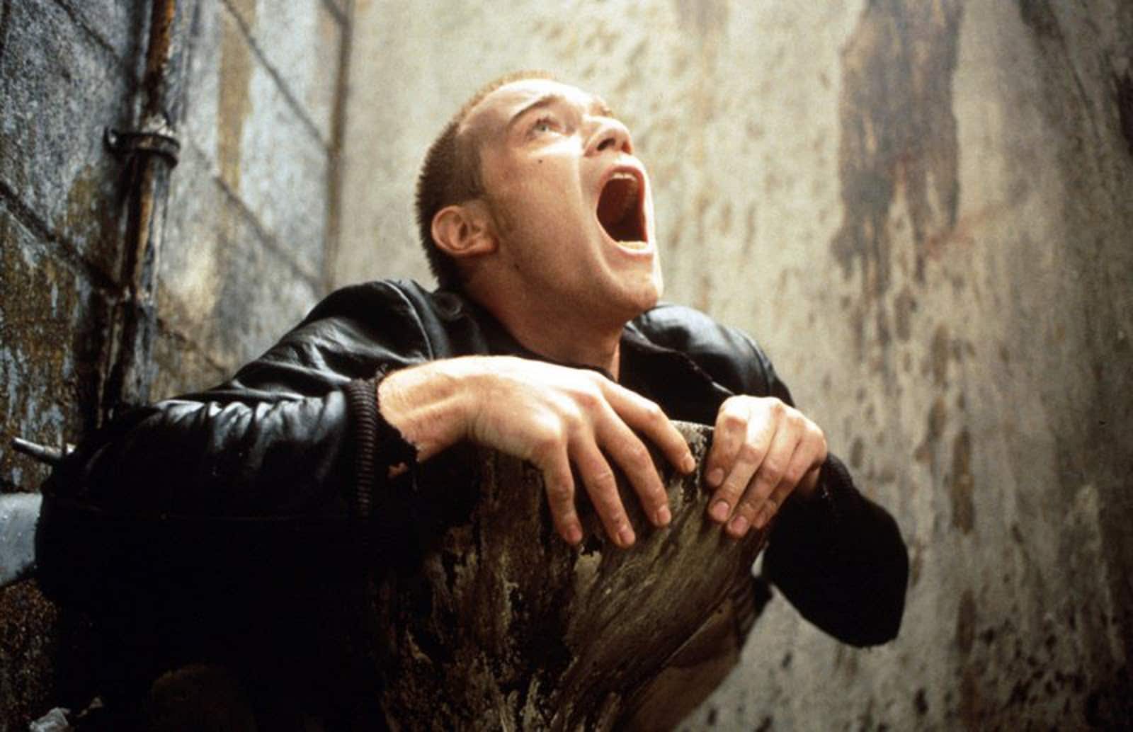 Ewan McGregor in The Worst Toilet in Scotland