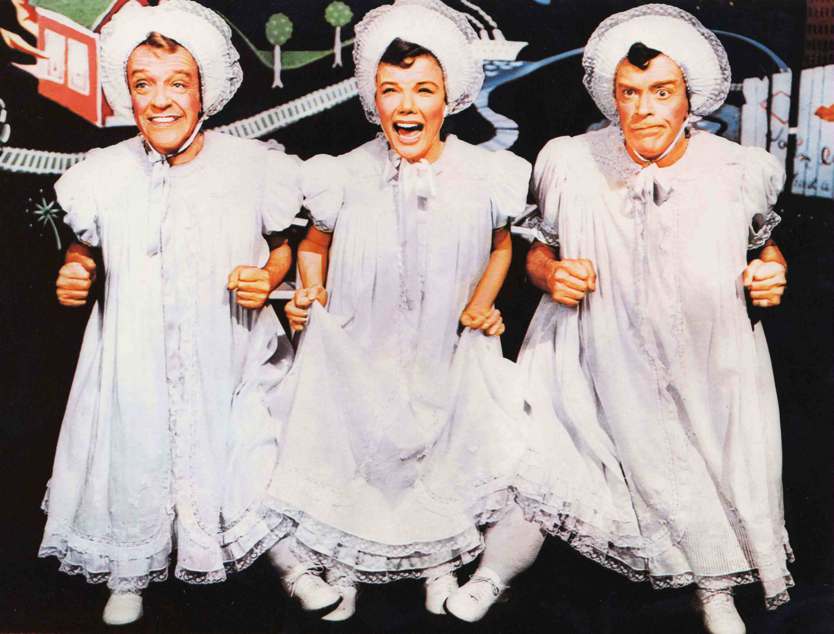 Fred Astaire, Nanette Fabray, Jack Buchanan in the Triplets sequence