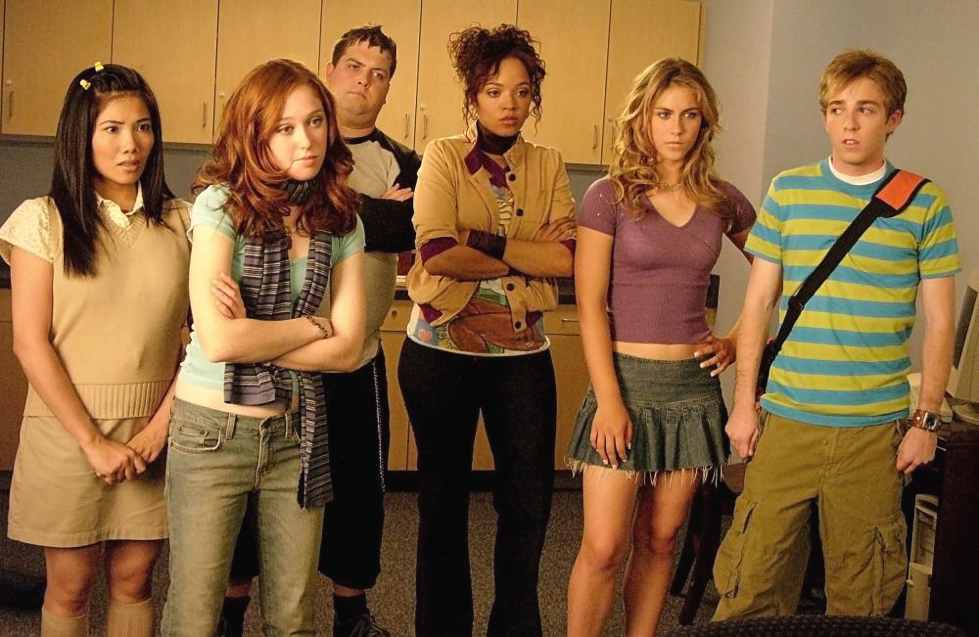 The cast of Kids in America strike a pose