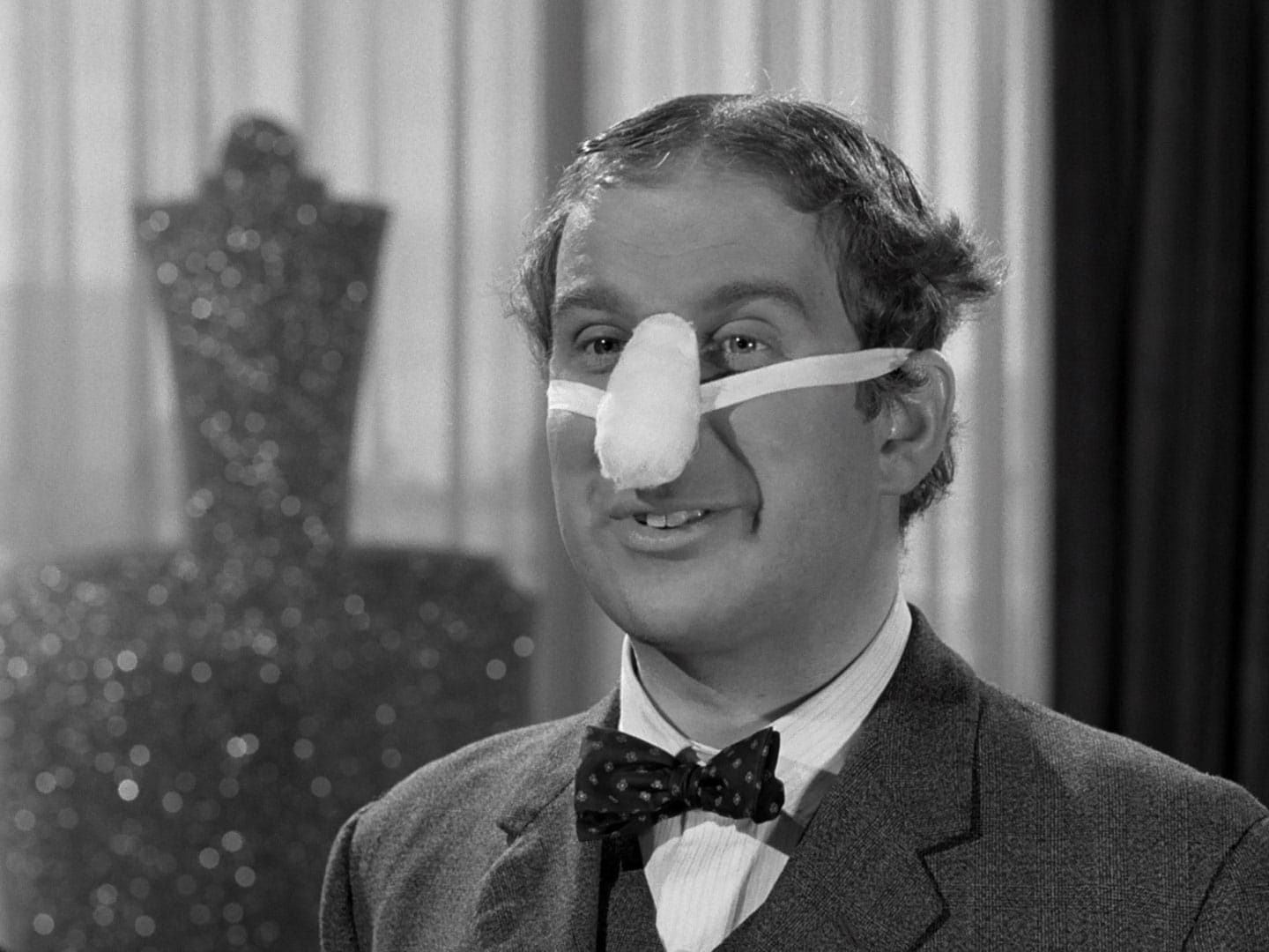 Christopher Benjamin as Hooter